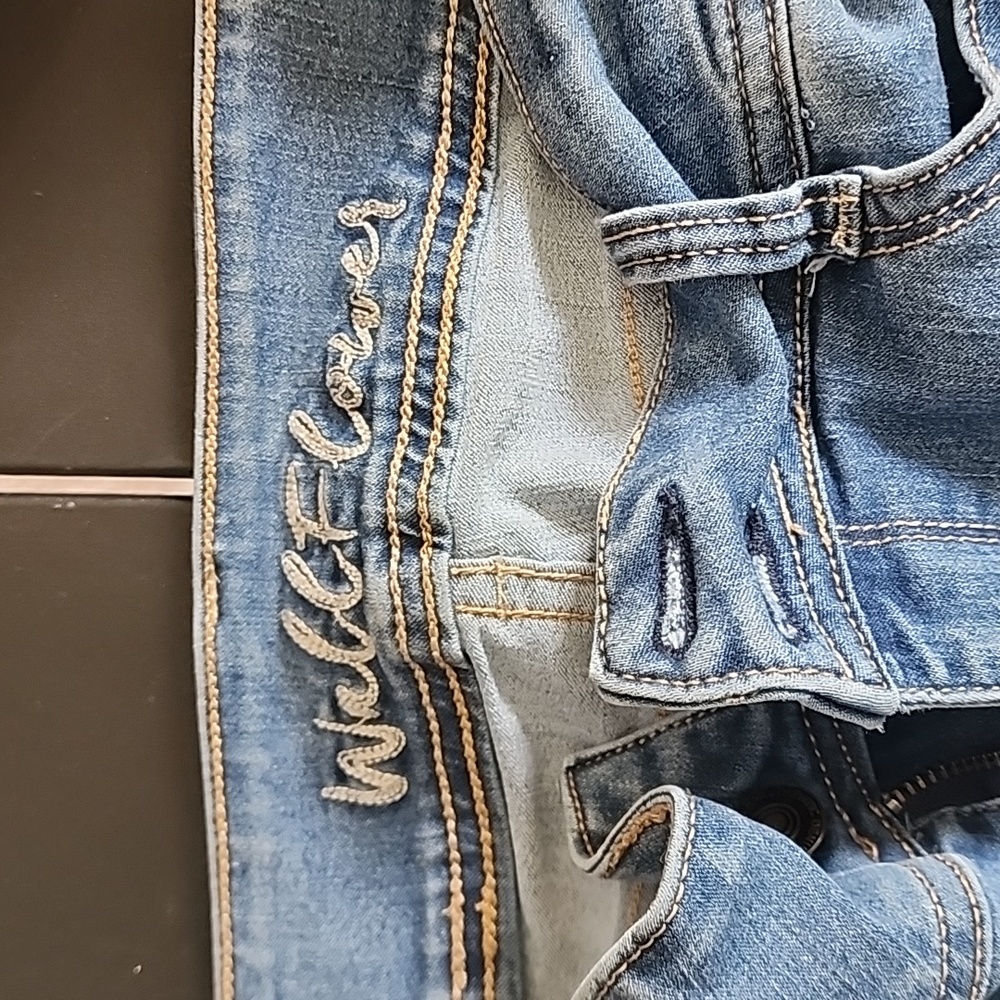 Wallflower Jeans